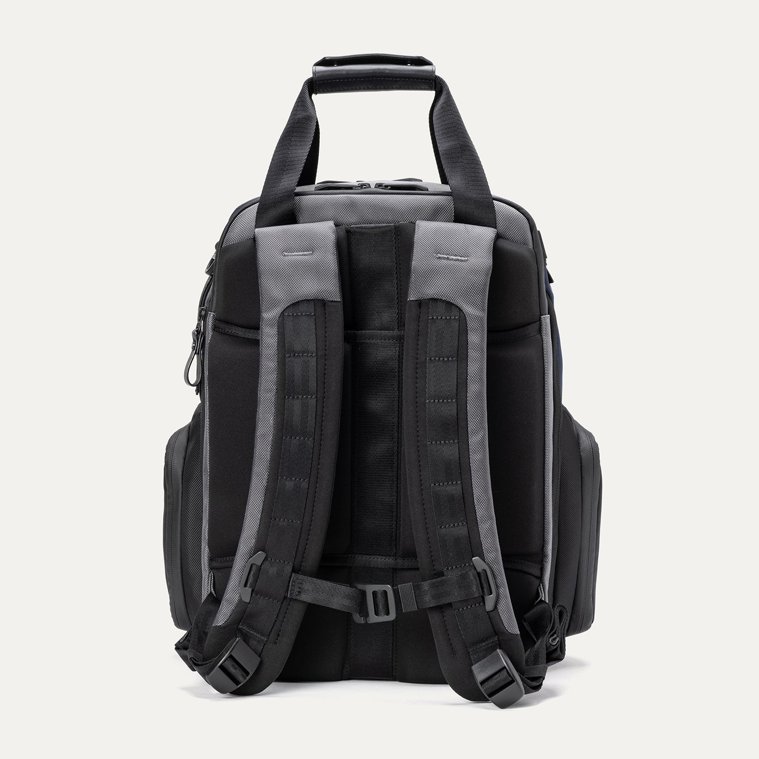 Travelpro® Altitude™ Medium Expandable Laptop Backpack 25-30L - Image 25