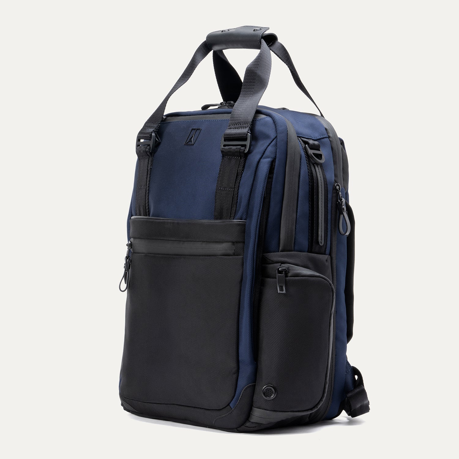 Travelpro® Altitude™ Medium Expandable Laptop Backpack 25-30L - Image 30