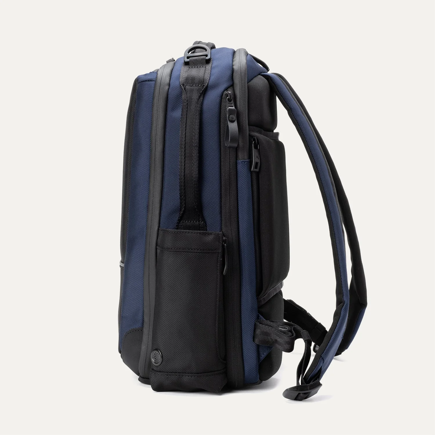 Travelpro® Altitude™ Slim Expandable Laptop Backpack 20-24L - Image 20