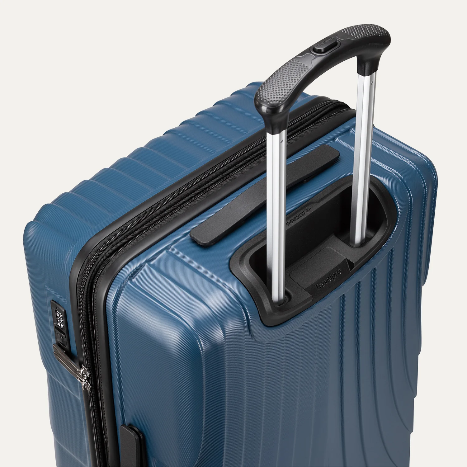 Hydrogen®  Three Piece Luggage Set - Image 18