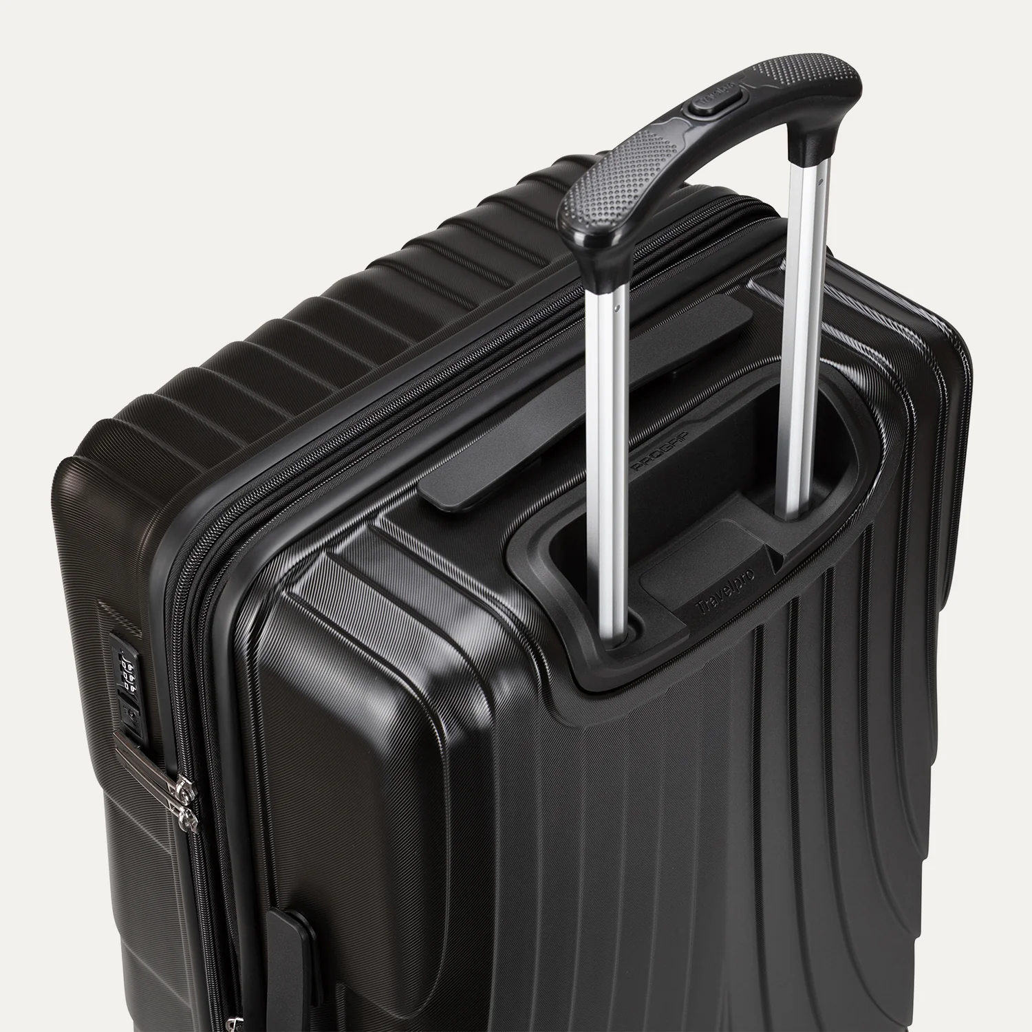 Hydrogen®  Three Piece Luggage Set - Image 7