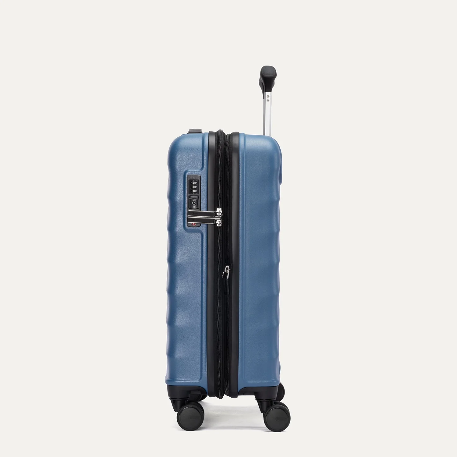 Maxlite® Air V2 International Carry-On Hardside Spinner - Image 12