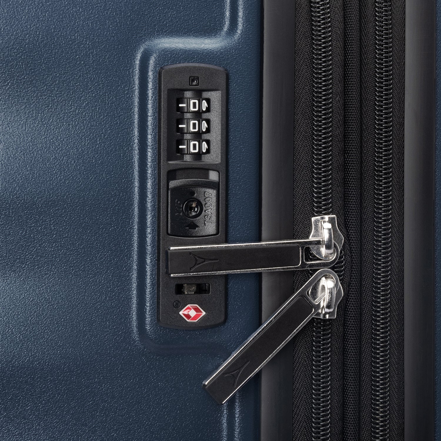 Maxlite® Air V2 Medium Check-In Hardside Spinner - Image 34