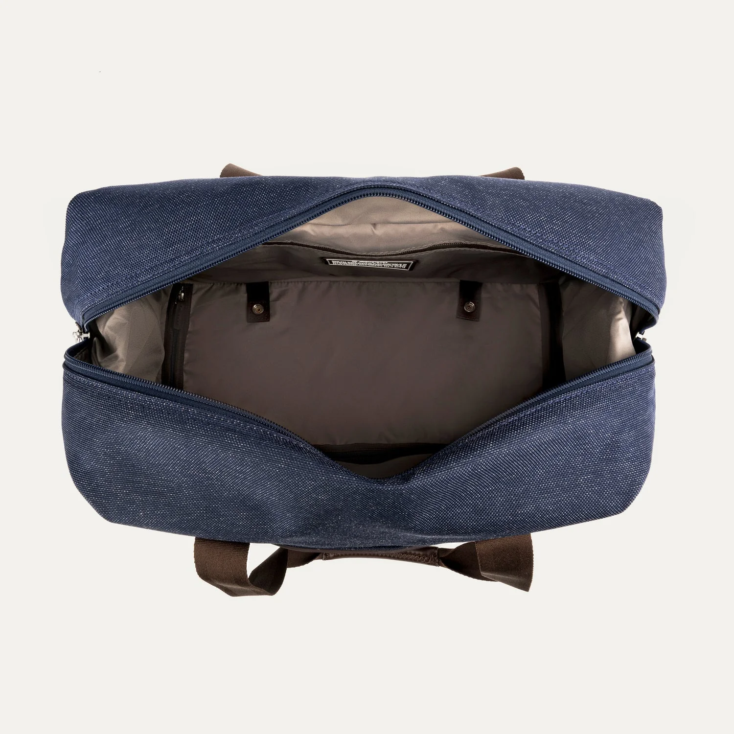 Platinum® Elite Drop-Bottom Weekender - Image 15