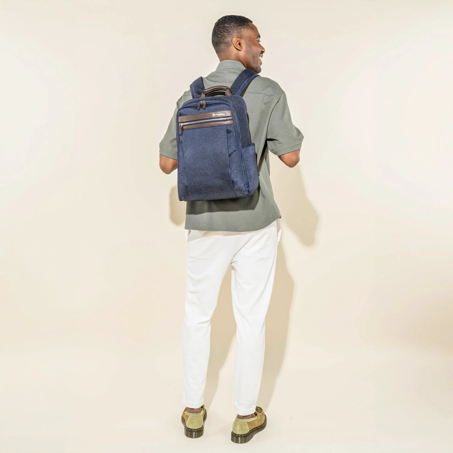 Platinum® Elite Slim Backpack - Image 11