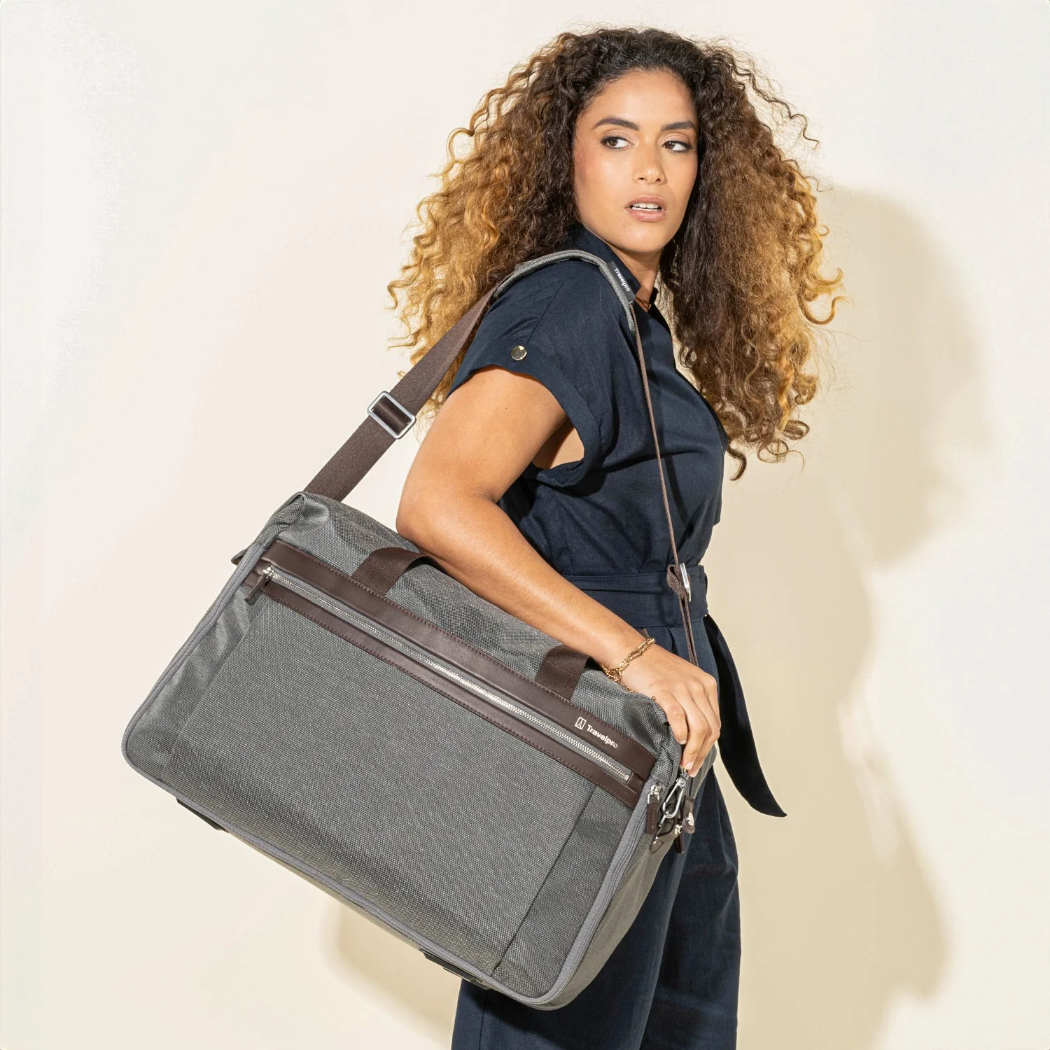 Platinum® Elite Soft Duffel - Image 19