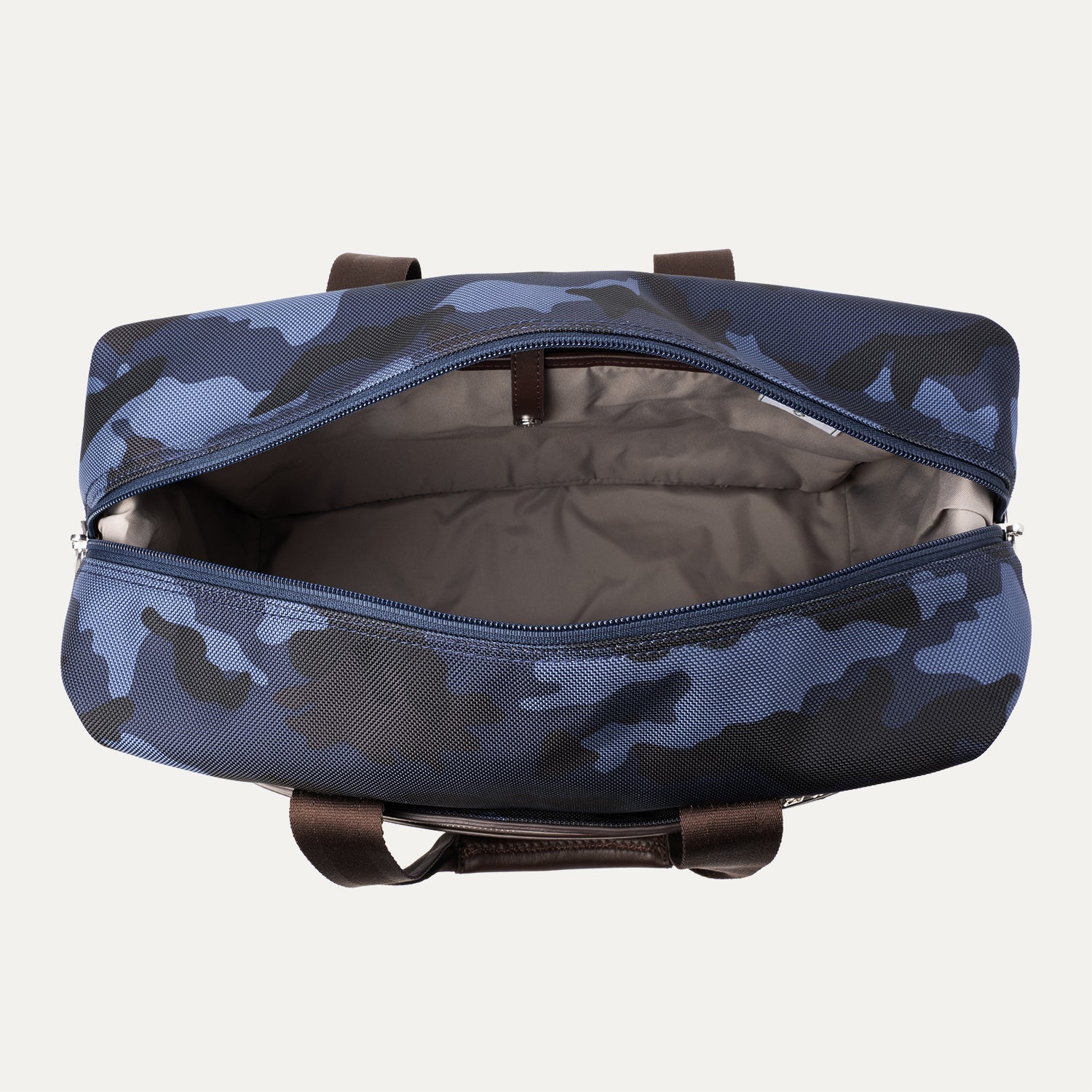 Platinum® Elite UnderSeat Tote - Camouflage - Image 5