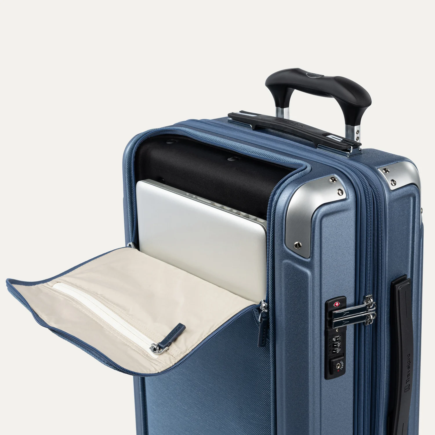 Platinum® Elite Carry-On Business Plus Hardside Spinner - Image 10