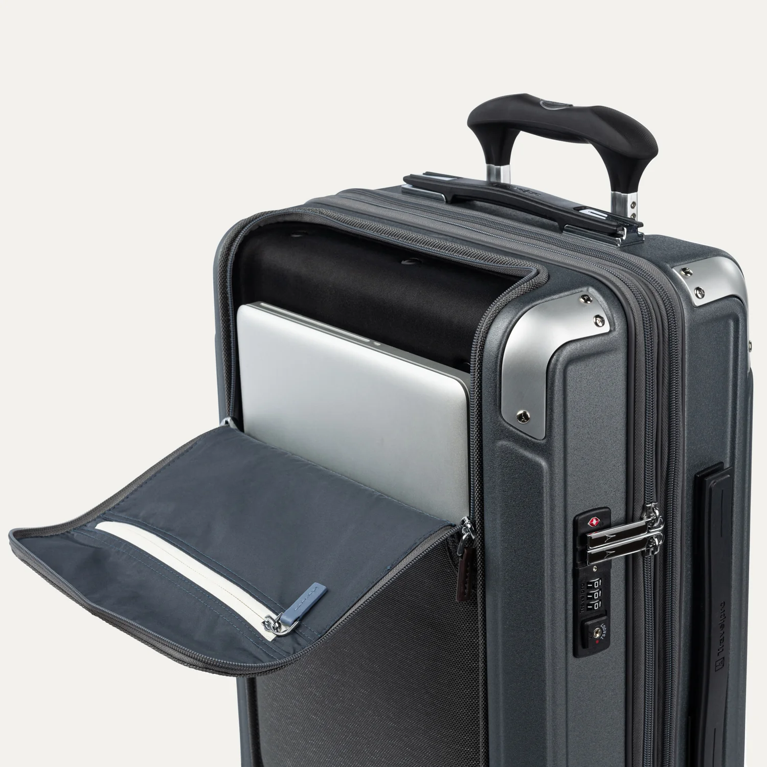 Platinum® Elite Carry-On Business Plus Hardside Spinner - Image 9