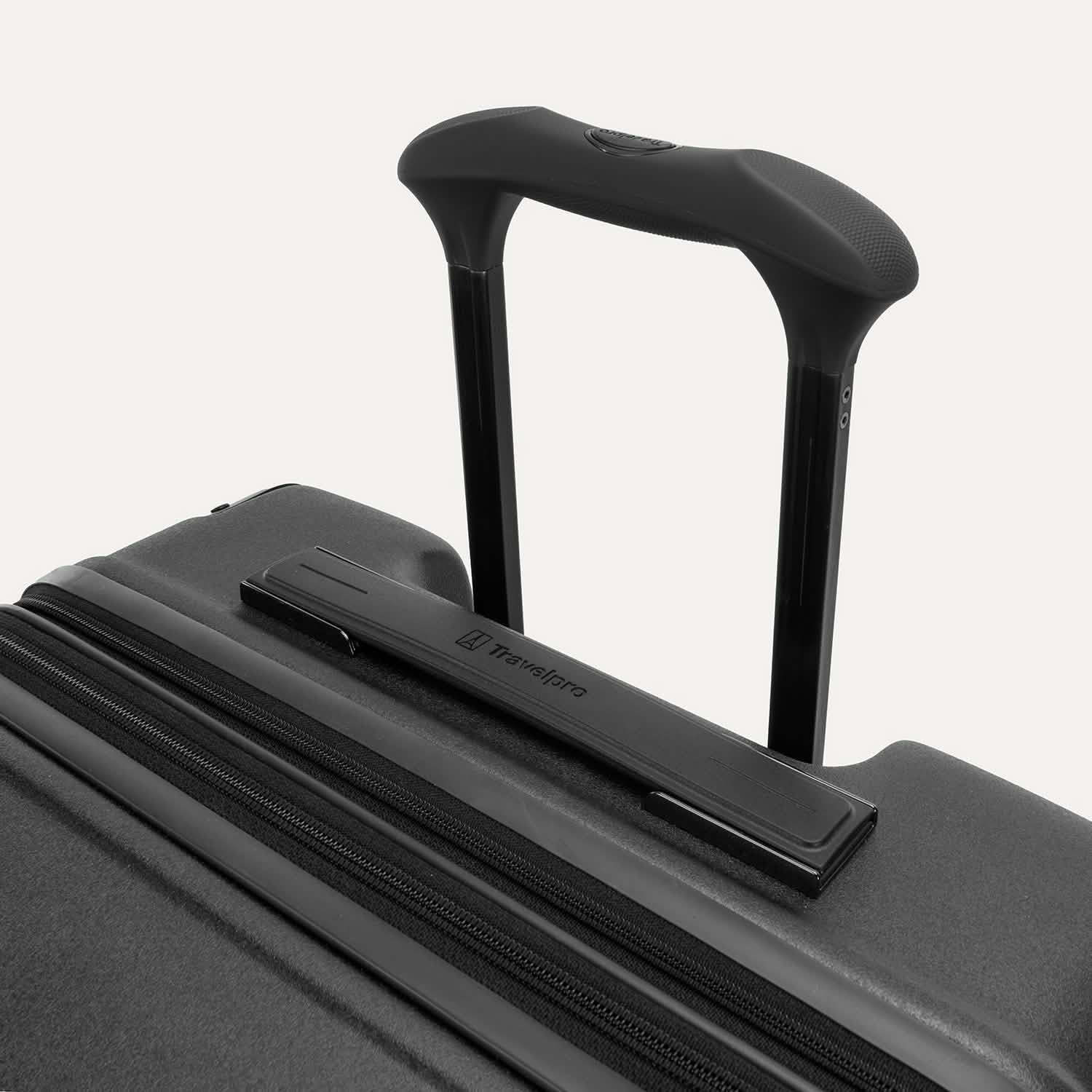 Platinum® Elite Medium Check-In Hardside Spinner - Image 6