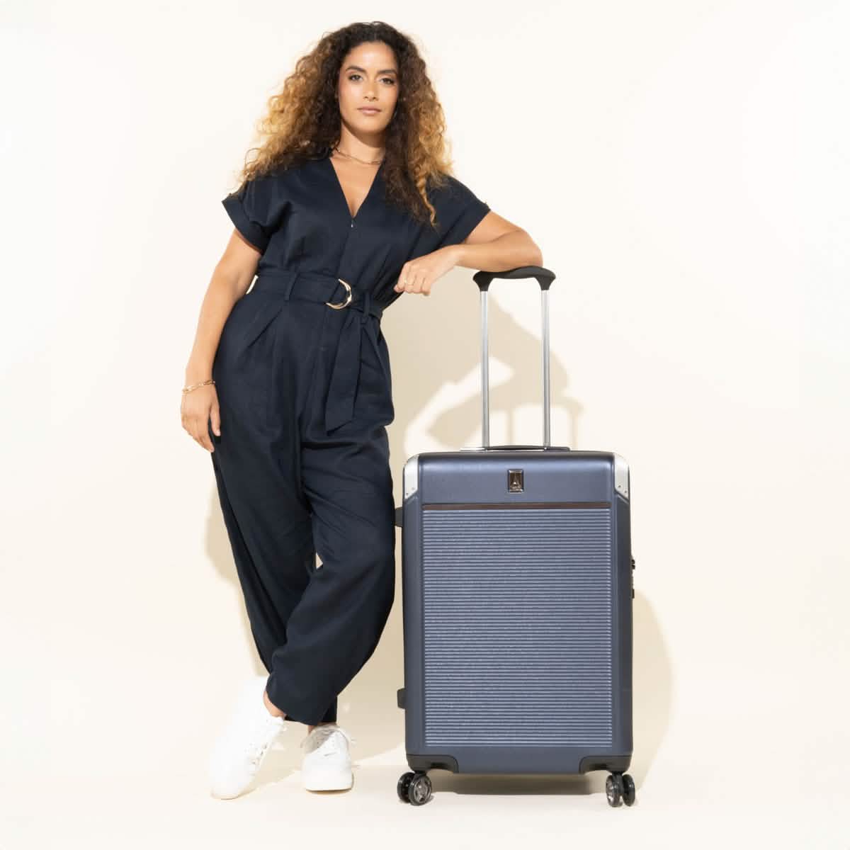 Platinum® Elite Medium Check-In Hardside Spinner - Image 83