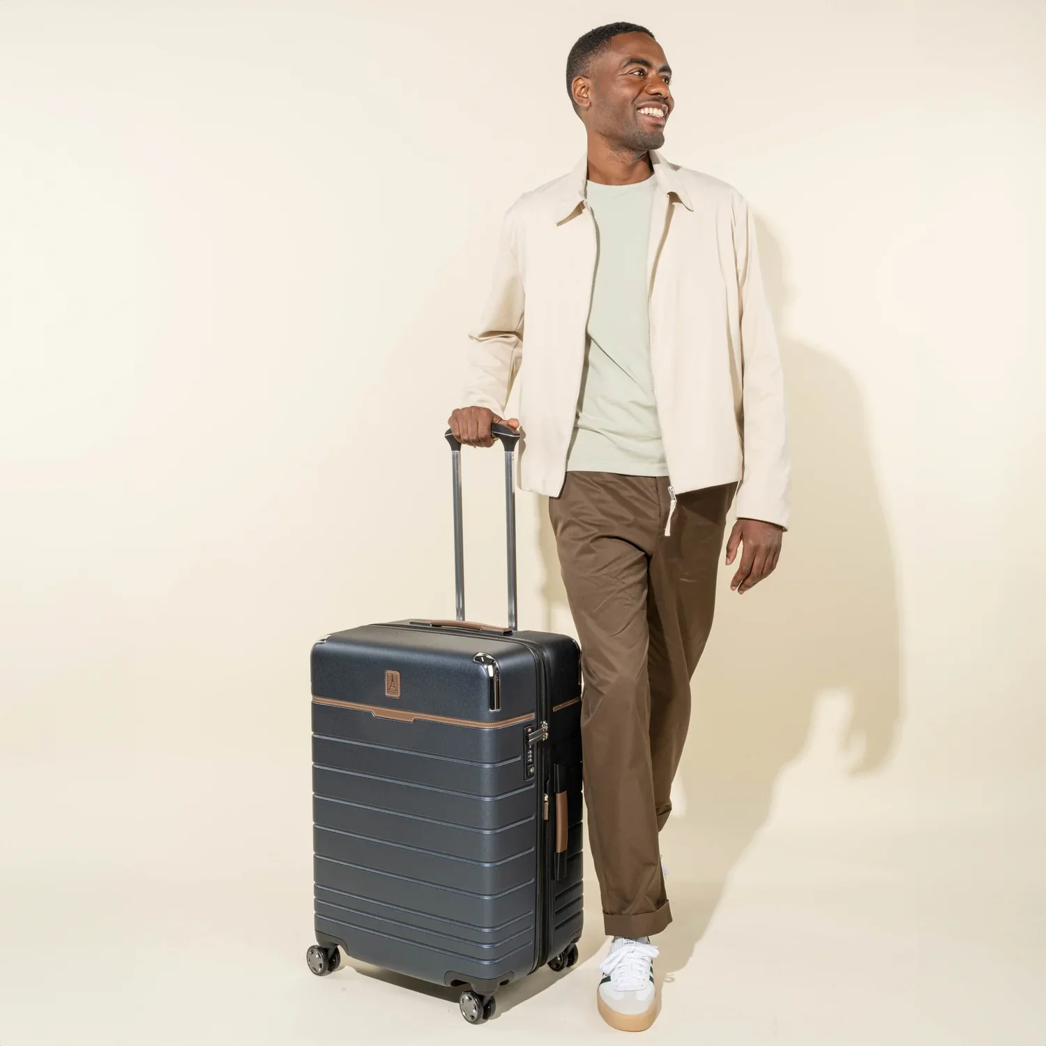 TravelproĀ® x Travel + LeisureĀ® Medium Check-In Expandable Spinner - Image 13
