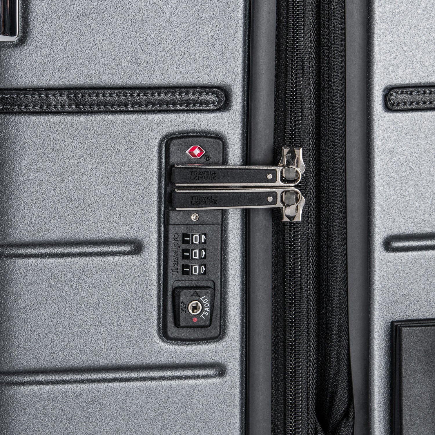 TravelproĀ® x Travel + LeisureĀ® Medium Check-In Expandable Spinner - Image 21