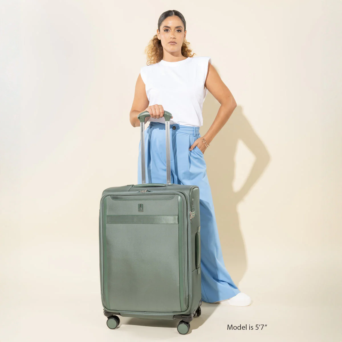VersaPack®+ Medium Check-In Spinner - Image 19